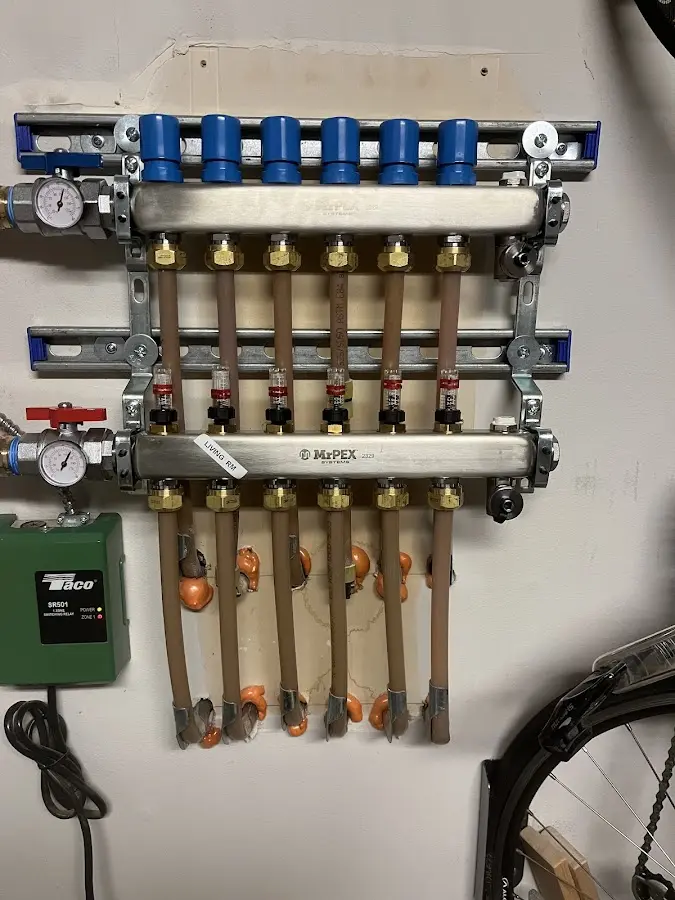 Plumber performing Leak Detection at a residential property in Santa Ana